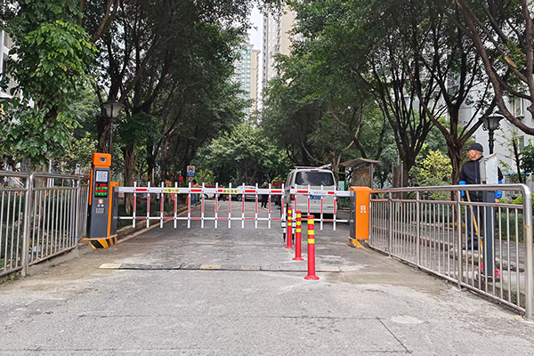 为什么要安装能大角度识别的车牌识别系统？